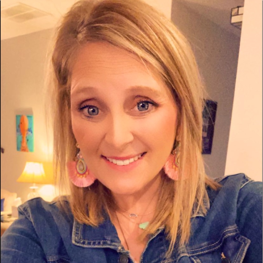 Meet your Posher, Daphne